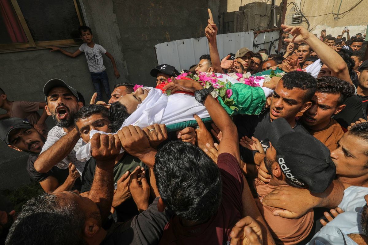 الجيش الإسرائيلي يواصل غاراته على غزة لليوم الرابع عشر وحصلية الشهداء ترتفع لـ 3785