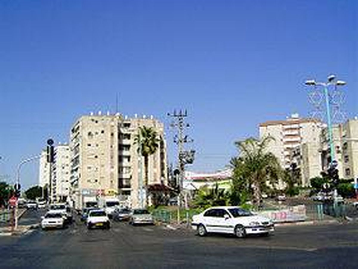 معارضة عربية لتأسيس فرقة حماية لليهود في مدنية اللد في ظل معارضة إنشاء فرقة لنفس الأهداف للعرب