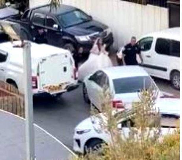 عرابة: الشرطة تطلق قنابل الصوت خلال زفاف وتعتقل العروس!