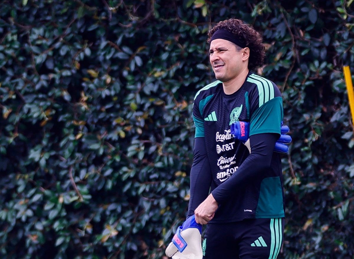 جويليرمو أوتشوا، الصورة من الحساب الرسمي لفيفا-@fifaworldcup_es