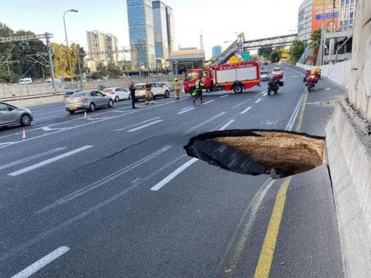 صورة للشرطة، بالوعة في شارع أيلون