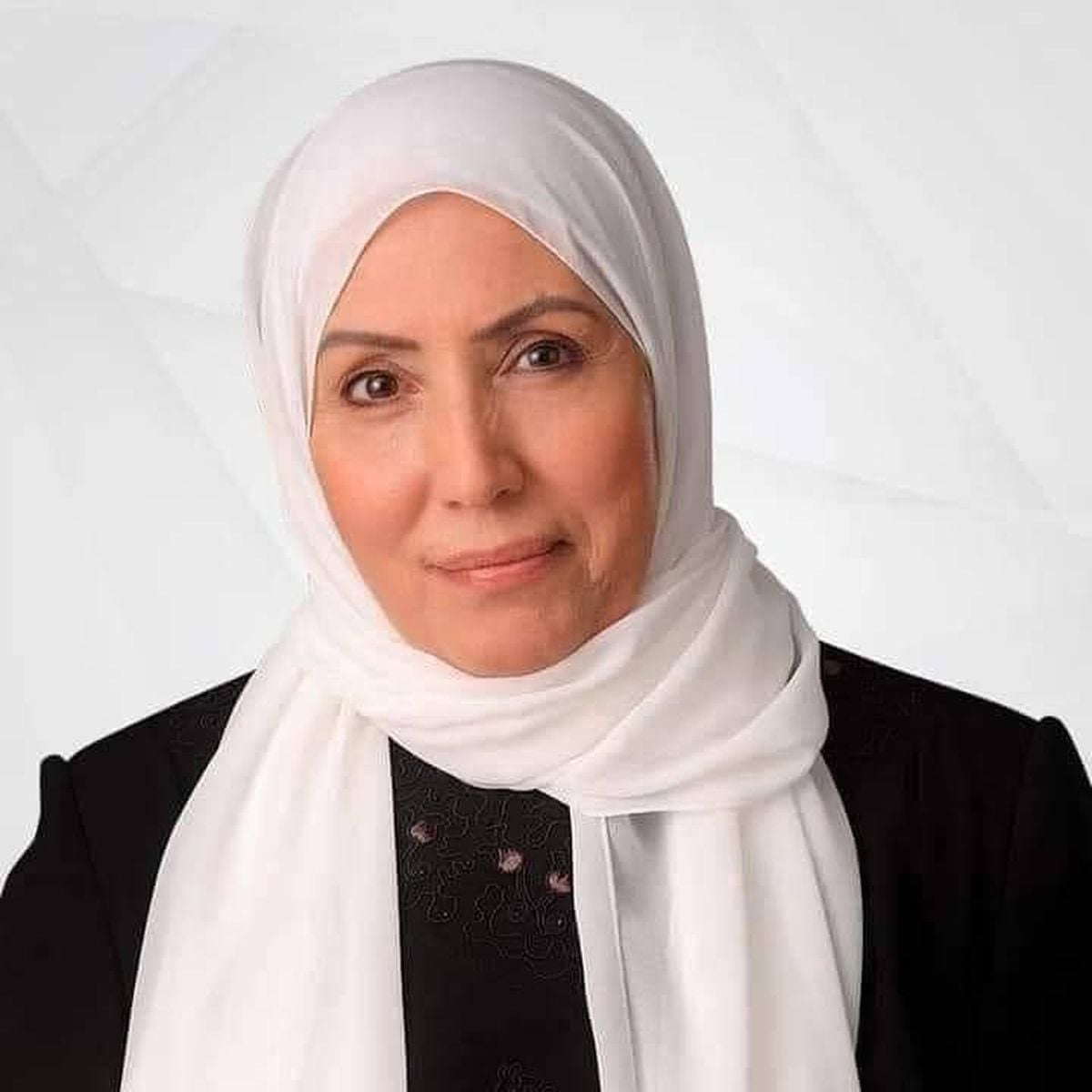 النائبة إيمان الخطيب ياسين-صفحتها الرسمية 