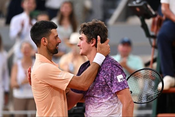 الصورة من الحساب الرسمي لنوفاك - @DjokerNole