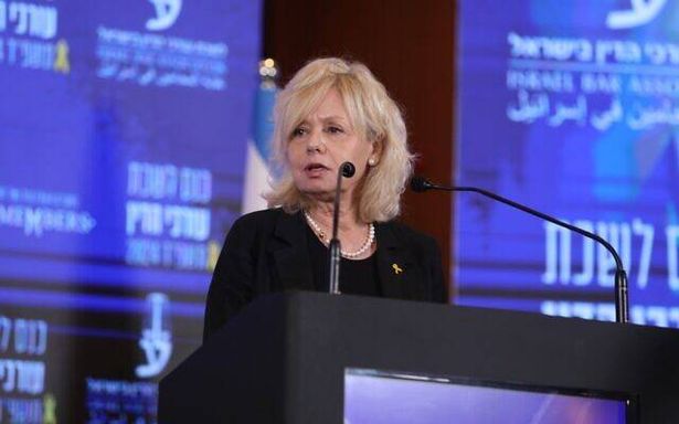  المستشارة القضائية للحكومة (مواقع التواصل)