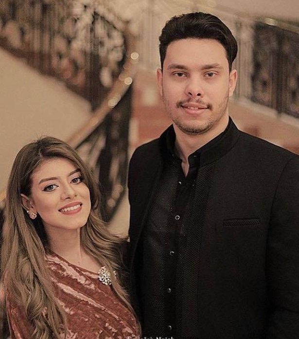بعد فضيحة تحرش ونشر محادثات جنسية له.. يوتيوبر مصري يعلن انفصاله!