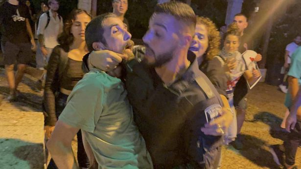 أفرج عن جميع معتقلي حيفا بشرط الحبس المنزلي 4 أيّام
