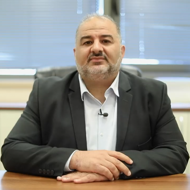 د. عباس للشمس:  "انا مستعد لدخول الانتخابات المقبلة ومؤمن أن على المجتمع العربي المشاركة بقوة"