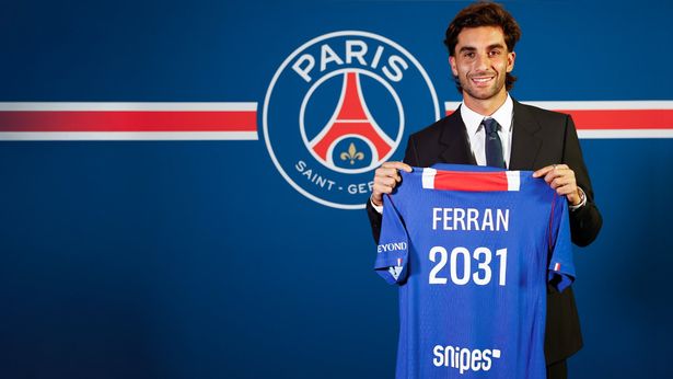 فيران توريس - الصورة من حساب باريس سان جيرمان على منصة اكس - @psg_inside