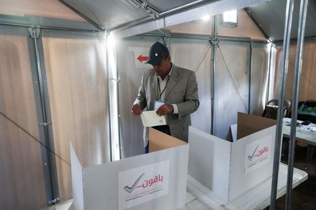 جانب من عمليات الاقتراع والانتخابات في قطاع غزة ــ المصدر: ويكيميديا كومنز / أرشيف الانتخابات (CC BY-SA 4.0)