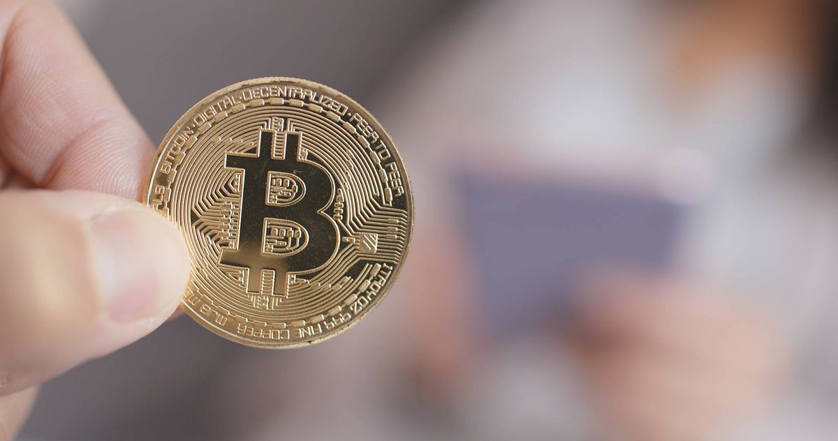 حول تأثير الموافقة على إدراج صناديق تداول بيتكوين في البورصات