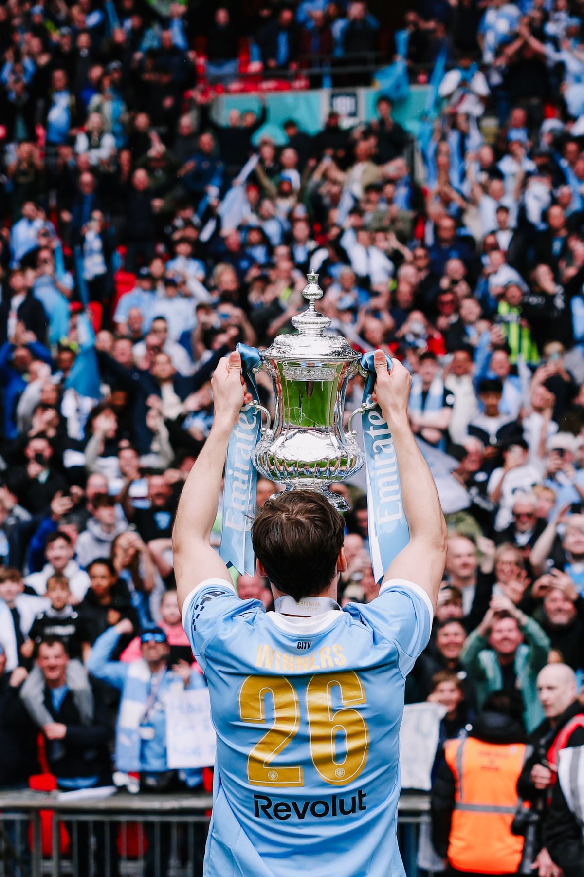الصورة من الحساب الرسمي لمانشستر سيتي -@ManCity
