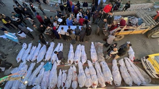 7  عائلات مسحت من السجل المدني بعد مجزرة المغازي في غزّة