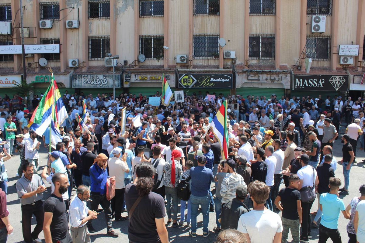 انتفاضة السويداء تدخل يومها الـ46 والنظام السوري يكثف هجماته 