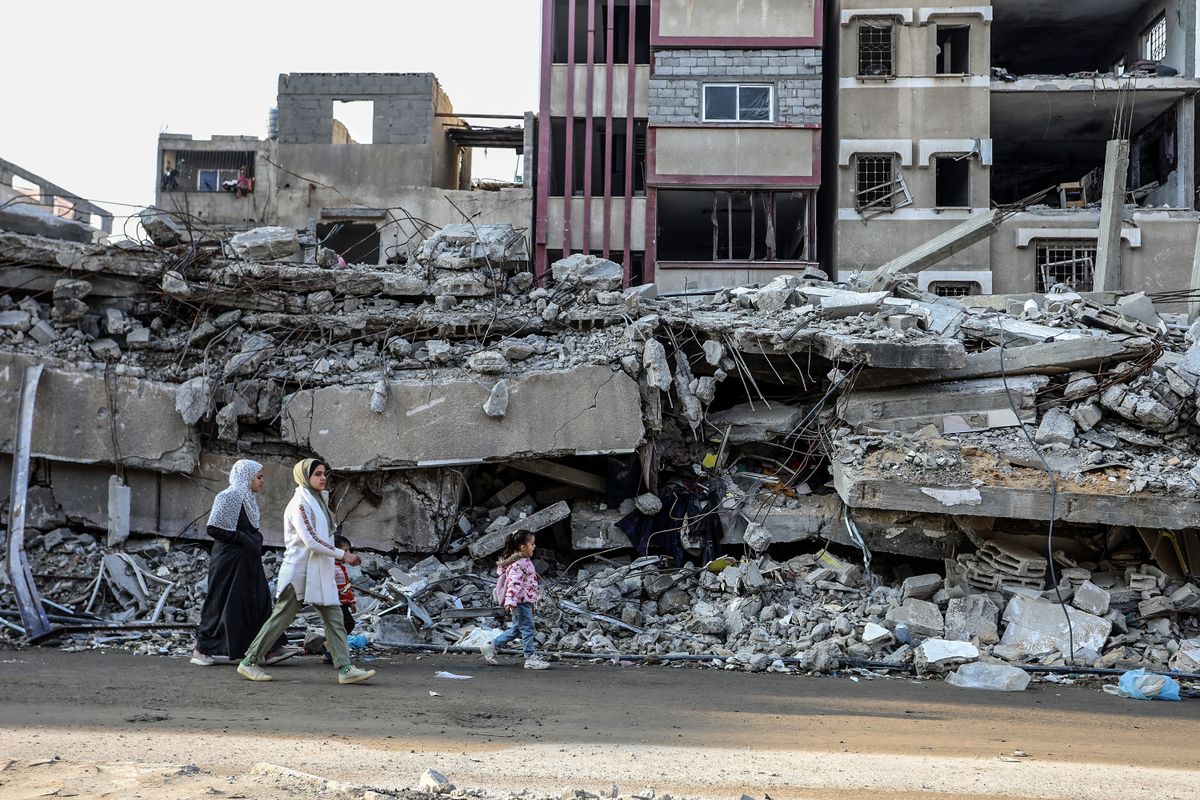 آري شافيط للشمس: هناك تخوف من استغلال الإنجاز ضد إيران للمس بحقوق الفلسطينيين في كل أماكن تواجدهم