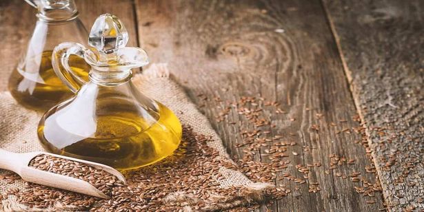 زيت بذور الكتان: فوائد صحية مذهلة لك ولعائلتك