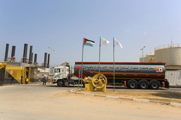 الكابينت يصادق على إدخال الوقود لغزة بمعدل شاحنتين كل يوم 