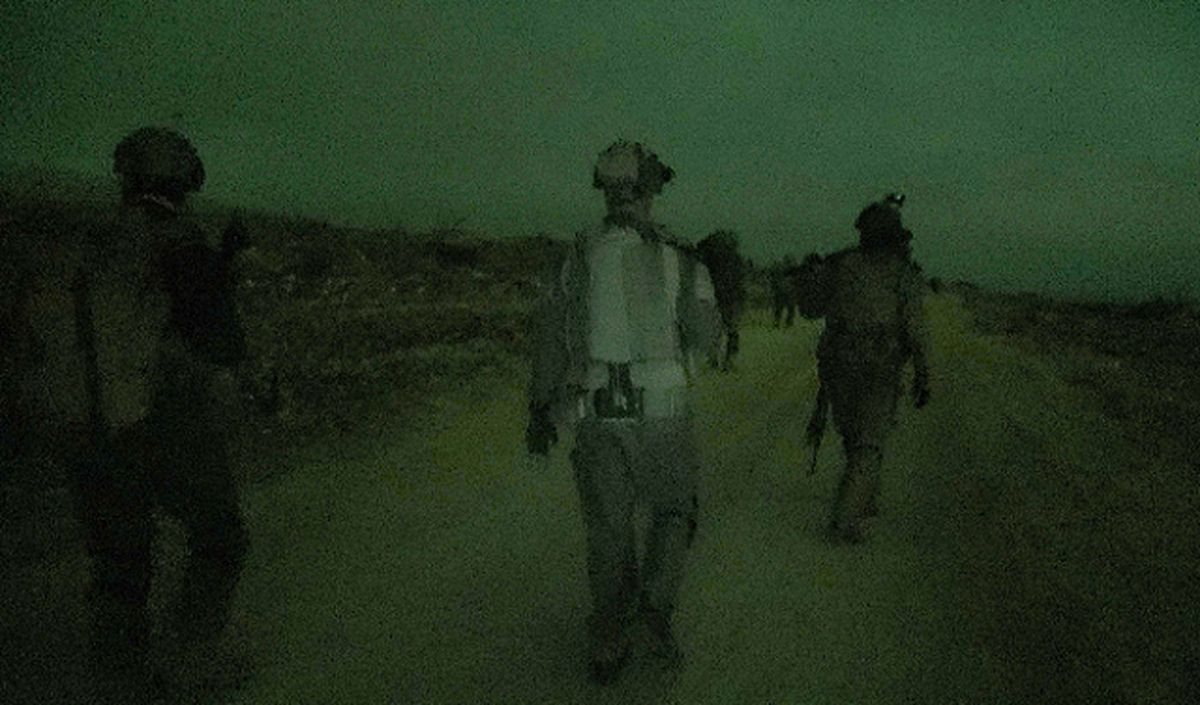 جنود إسرائيليون أثناء توغلهم في جنوب لبنان - تصوير الجيش