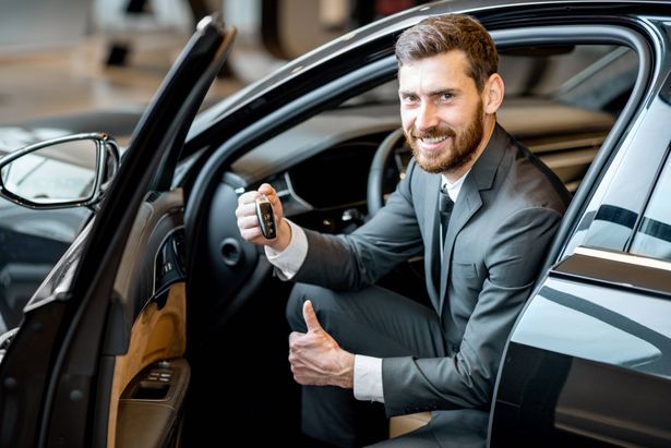 هذه فرصتك لشراء سيارة حديثة بإمكانية تمريل مالي كامل..