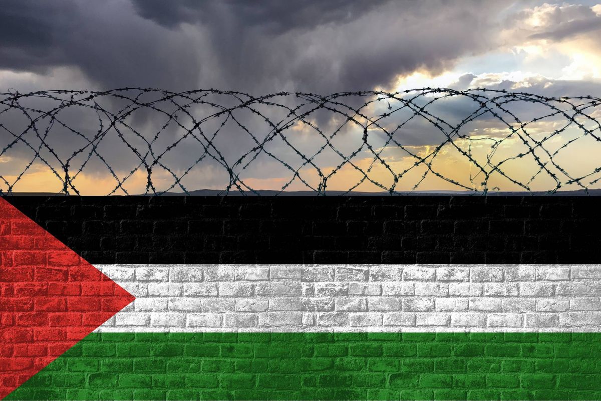 إضراب الأسرى عن الطعام في السجون الإسرائيلية.