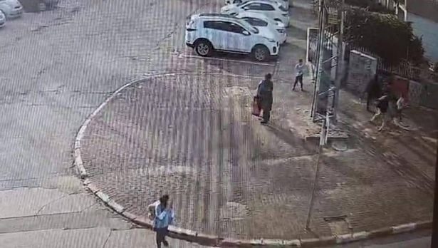 من مكان الجريمة 