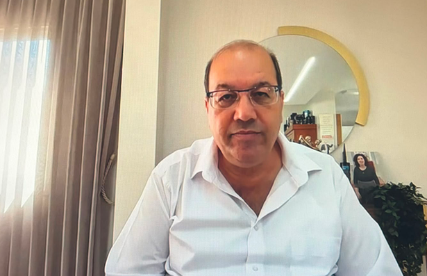 سمير أبو زيد ــ تستخدم الصورة بموجب بند 27 أ لقانون الحقوق الأدبية لسنة 2007