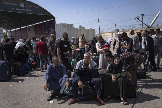 روسيا تُنهي عمليات إجلاء مواطنيها من قطاع غزة